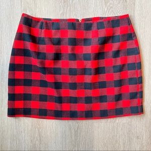 Old Navy Buffalo Check Skirt | Size 14 | Red & Black Plaid